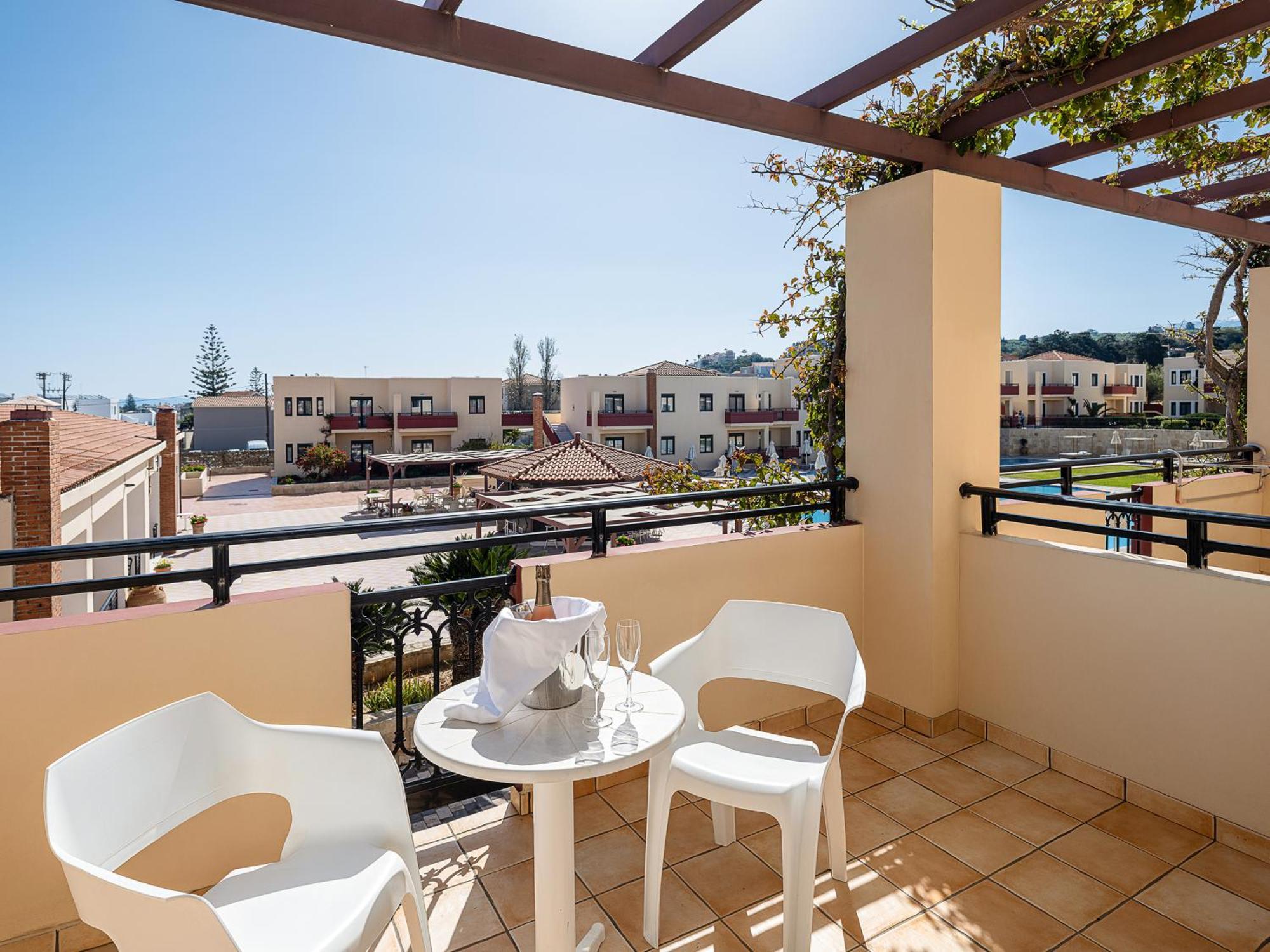 Kambos Village Agia Marina  ภายนอก รูปภาพ